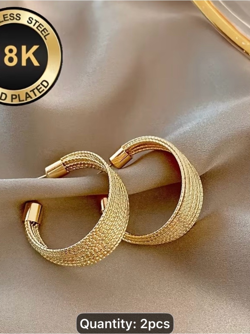 Gold Geometric cycle Textured Hoop Earrings - Set of 2